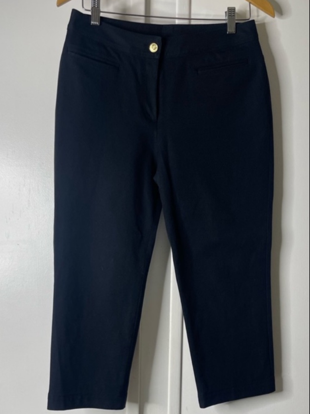 St. John Collection Women's Navy Blue Cropped Trousers Size 6